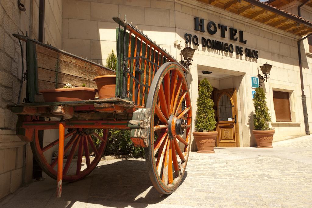 Hotel Santo Domingo De Silos Exteriör bild